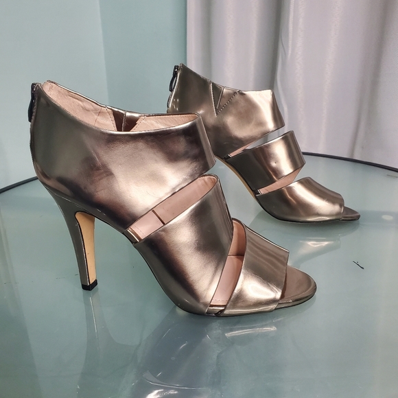 Vince Camuto Karmi Open Toe Mirror Metalic Heel Sz 9M - Picture 9 of 10